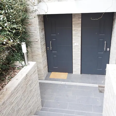 Apartment Ihost Luxury - Negroli 8